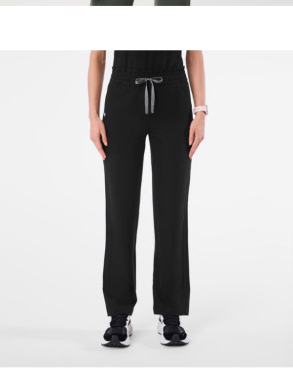 Figs Women's Black Davia Scrub Pants